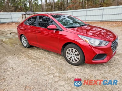 Czwarte zdjęcie samochodu z boku: 2019 HYUNDAI ACCENT SE VIN:3KPC24A35KE074144 - miniatura