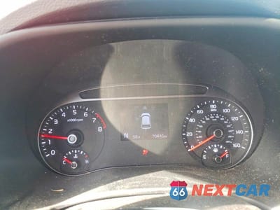 Zdjęcie 9 z 14 samochodu: 2021 KIA SOUL LX VIN:KNDJ23AU5M7768703 - miniatura