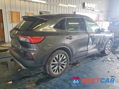 Trzecie zdjęcie samochodu z tyłu: 2020 FORD ESCAPE TITANIUM VIN:1FMCU9J97LUB15223 - miniatura