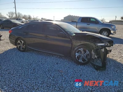 Czwarte zdjęcie samochodu z boku: 2018 HONDA ACCORD EX VIN:1HGCV1F43JA210944 - miniatura
