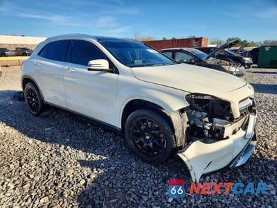 Czwarte zdjęcie samochodu z boku: 2017 MERCEDES-BENZ GLA 250 VIN:WDCTG4EB3HJ340902 - miniatura