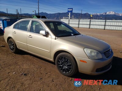 Czwarte zdjęcie samochodu z boku: 2007 KIA OPTIMA LX VIN:KNAGE123975160238 - miniatura