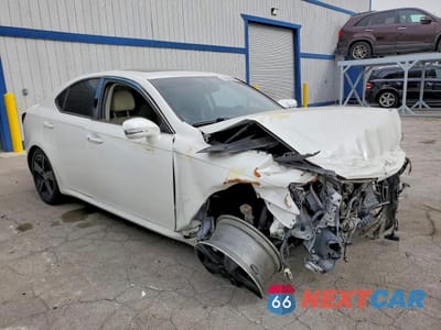 Czwarte zdjęcie samochodu z boku: 2012 LEXUS IS 350 VIN:JTHBE5C29C5030771 - miniatura