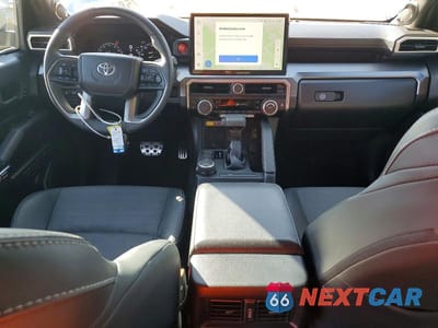 Zdjęcie 8 z 13 samochodu: 2025 TOYOTA 4RUNNER TRD SPORT PREMIUM VIN:JTEVA5BR5S5034240 - miniatura