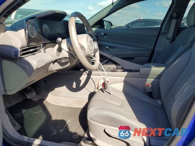 Zdjęcie 7 z 12 samochodu: 2023 HYUNDAI ELANTRA SEL VIN:KMHLS4AG0PU558049 - miniatura