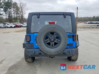 Zdjęcie 6 z 11 samochodu: 2015 JEEP WRANGLER UNLIMITED SPORT VIN:1C4BJWDG2FL648785 - miniatura