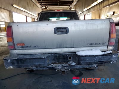 Zdjęcie 6 z 11 samochodu: 2001 CHEVROLET SILVERADO K1500 VIN:1GCEK19T51E117662 - miniatura