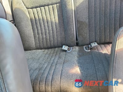 Zdjęcie 10 z 12 samochodu: 1993 FORD MUSTANG GT VIN:1FACP42EXPF107448 - miniatura