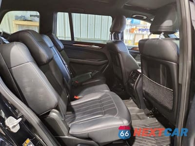 Zdjęcie 11 z 12 samochodu: 2017 MERCEDES-BENZ GLS 450 4MATIC VIN:4JGDF6EE6HA867010 - miniatura