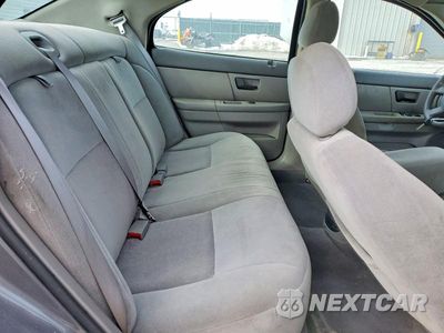 Zdjęcie 10 z 11 samochodu: 2005 MERCURY SABLE GS VIN:1MEFM50U85A600859 - miniatura