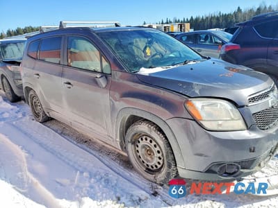 Czwarte zdjęcie samochodu z boku: 2014 CHEVROLET ORLANDO LT VIN:KL77P2EK5EK596246 - miniatura