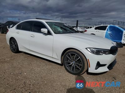Czwarte zdjęcie samochodu z boku: 2021 BMW 330I VIN:3MW5R1J08M8B84080 - miniatura