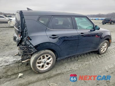 Trzecie zdjęcie samochodu z tyłu: 2023 KIA SOUL LX VIN:KNDJ23AU5P7875173 - miniatura
