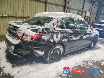 Trzecie zdjęcie samochodu z tyłu: 2018 SUBARU LEGACY 2.5I VIN:4S3BNDA69J3034877 - miniatura