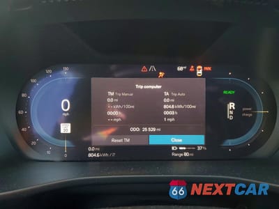 Zdjęcie 9 z 14 samochodu: 2023 VOLVO C40 RECHARGE ULTIMATE VIN:YV4ED3GM4P2051419 - miniatura