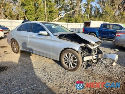 Czwarte zdjęcie samochodu z boku: 2016 MERCEDES-BENZ C 300 4MATIC VIN:WDDWF4KB9GR149999 - miniatura