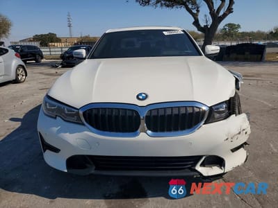 Piąte zdjęcie samochodu w środku: 2021 BMW 330I VIN:3MW5R1J09M8C01078 - miniatura