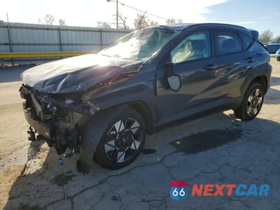 2025 HYUNDAI KONA SEL CONVENIENCE KM8HCCABXSU275040 - główne zdjęcie licytacji z USA - miniatura