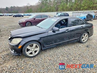 2010 MERCEDES-BENZ C 300 WDDGF5EB2AR092557 - główne zdjęcie licytacji z USA - miniatura