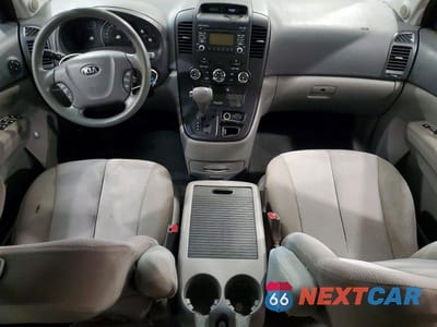 Zdjęcie 8 z 13 samochodu: 2014 KIA SEDONA LX VIN:KNDMG4C71E6542600 - miniatura