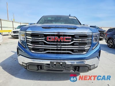 Piąte zdjęcie samochodu w środku: 2024 GMC SIERRA K1500 SLT VIN:1GTUUDEL8RZ400798 - miniatura