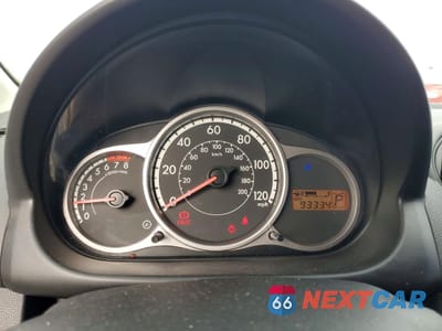 Zdjęcie 9 z 12 samochodu: 2012 MAZDA MAZDA2 VIN:JM1DE1KZ3C0131643 - miniatura