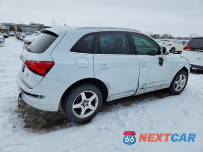 Trzecie zdjęcie samochodu z tyłu: 2016 AUDI Q5 PREMIUM PLUS VIN:WA1L2AFP2GA150479 - miniatura