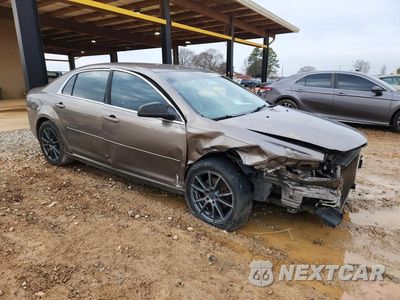 Czwarte zdjęcie samochodu z boku: 2010 CHEVROLET MALIBU LS VIN:1G1ZB5EB6AF208514 - miniatura