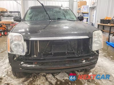Piąte zdjęcie samochodu w środku: 2013 GMC YUKON XL K1500 SLT VIN:1GKS2KE71DR288668 - miniatura