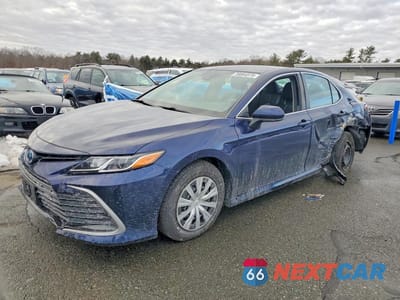 2021 TOYOTA CAMRY HYBRID LE 4T1C31AKXMU559656 - główne zdjęcie licytacji z USA - miniatura