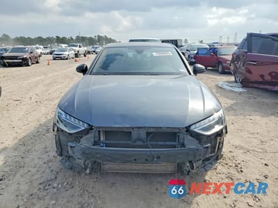 Piąte zdjęcie samochodu w środku: 2022 AUDI A4 PREMIUM PLUS 45 VIN:WAUEAAF49NA008101 - miniatura