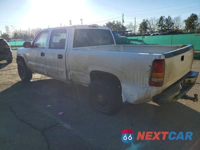 Drugie zdjęcie samochodu z przodu: 2003 GMC SIERRA K1500 HEAVY DUTY VIN:1GTGK13UX3F119284 - miniatura