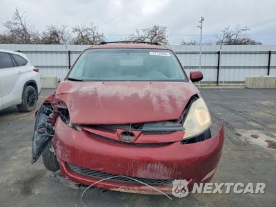 Piąte zdjęcie samochodu w środku: 2010 TOYOTA SIENNA XLE VIN:5TDYK4CC4AS313075 - miniatura