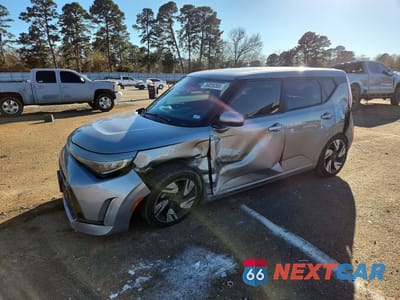 2023 KIA SOUL GT LINE KNDJ53AU0P7872446 - główne zdjęcie licytacji z USA - miniatura