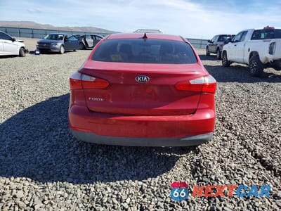 Zdjęcie 6 z 12 samochodu: 2016 KIA FORTE LX VIN:KNAFX4A69G5533202 - miniatura