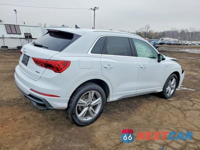 Trzecie zdjęcie samochodu z tyłu: 2024 AUDI Q3 PREMIUM S LINE 45 VIN:WA1DECF32R1062894 - miniatura