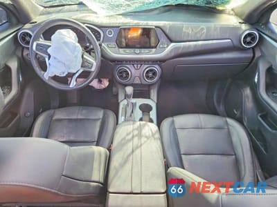 Zdjęcie 8 z 13 samochodu: 2020 CHEVROLET BLAZER 3LT VIN:3GNKBJR40LS660204 - miniatura
