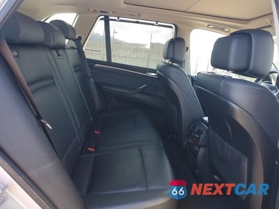 Zdjęcie 10 z 12 samochodu: 2013 BMW X5 XDRIVE35I VIN:5UXZV4C53D0G54053 - miniatura