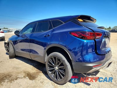 Drugie zdjęcie samochodu z przodu: 2023 CHEVROLET BLAZER 2LT VIN:3GNKBCR49PS104894 - miniatura