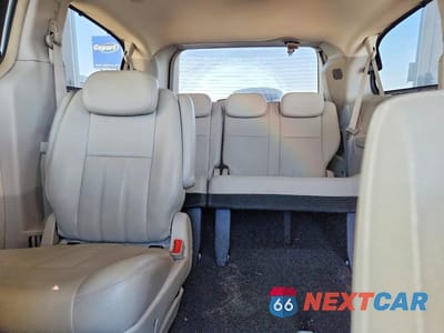 Zdjęcie 10 z 13 samochodu: 2010 CHRYSLER TOWN & COUNTRY TOURING PLUS VIN:2A4RR8DX6AR481571 - miniatura