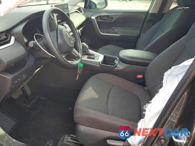 Zdjęcie 7 z 13 samochodu: 2025 TOYOTA RAV4 LE VIN:2T3H1RFV8SC350838 - miniatura