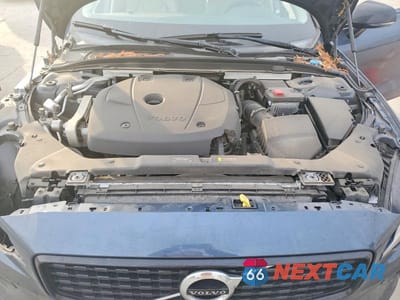 Zdjęcie 11 z 12 samochodu: 2021 VOLVO S60 T5 R-DESIGN VIN:7JR102FZXMG112163 - miniatura