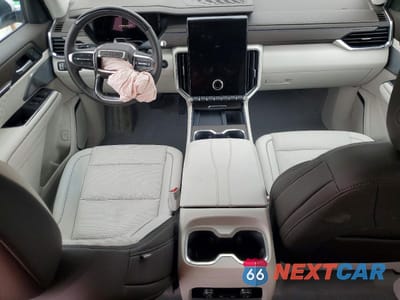 Zdjęcie 8 z 15 samochodu: 2025 GMC ACADIA DENALI VIN:1GKENRRS9SJ120901 - miniatura