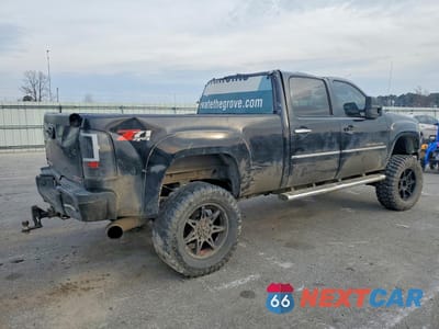 Trzecie zdjęcie samochodu z tyłu: 2012 GMC SIERRA K2500 DENALI VIN:1GT125E86CF112460 - miniatura