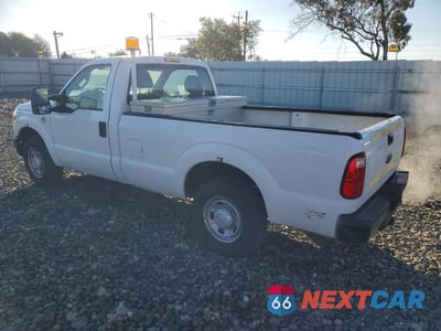 Drugie zdjęcie samochodu z przodu: 2013 FORD F250 SUPER DUTY VIN:1FTBF2A67DEB81922 - miniatura