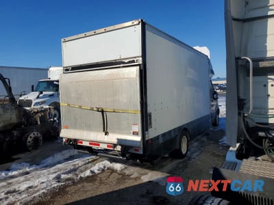 Trzecie zdjęcie samochodu z tyłu: 2016 FORD TRANSIT DELIVERY TRUCK VIN:1FDBF9ZM4GKB56988 - miniatura