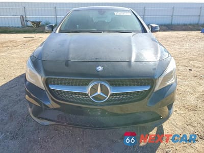 Piąte zdjęcie samochodu w środku: 2015 MERCEDES-BENZ CLA 250 VIN:WDDSJ4EB1FN190657 - miniatura