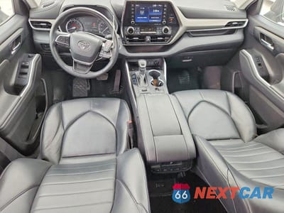 Zdjęcie 8 z 12 samochodu: 2022 TOYOTA HIGHLANDER XLE VIN:5TDGZRBH4NS183306 - miniatura