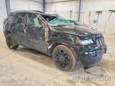 Czwarte zdjęcie samochodu z boku: 2018 JEEP GRAND CHEROKEE LAREDO VIN:1C4RJFAG9JC286613 - miniatura
