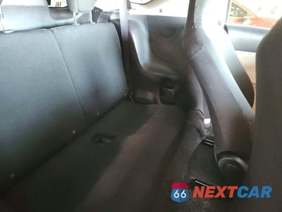 Zdjęcie 10 z 12 samochodu: 2012 SCION IQ BASE VIN:JTNJJXB08CJ020174 - miniatura